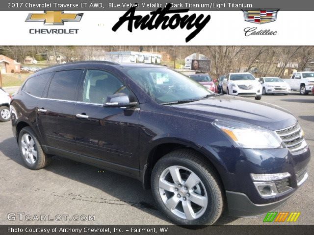 2017 Chevrolet Traverse LT AWD in Blue Velvet Metallic