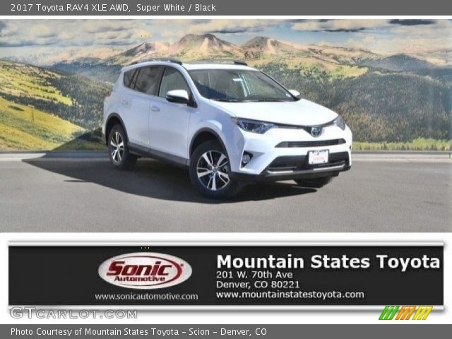 2017 Toyota RAV4 XLE AWD in Super White