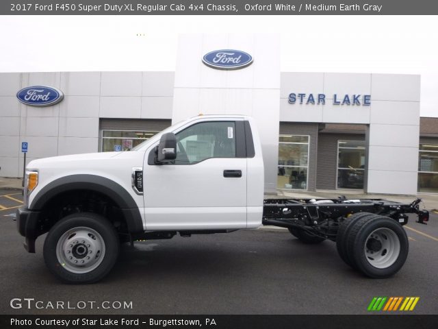 2017 Ford F450 Super Duty XL Regular Cab 4x4 Chassis in Oxford White