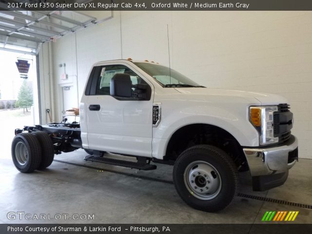 2017 Ford F350 Super Duty XL Regular Cab 4x4 in Oxford White