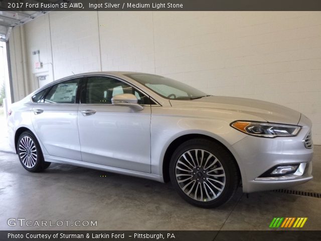 2017 Ford Fusion SE AWD in Ingot Silver