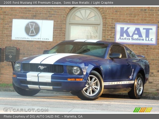 2005 Ford Mustang V6 Premium Coupe in Sonic Blue Metallic