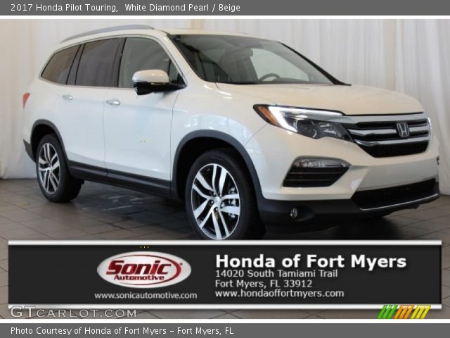 2017 Honda Pilot Touring in White Diamond Pearl