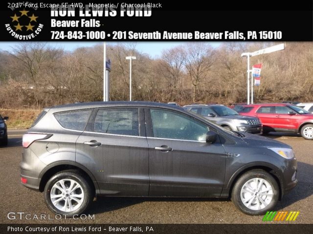 2017 Ford Escape SE 4WD in Magnetic