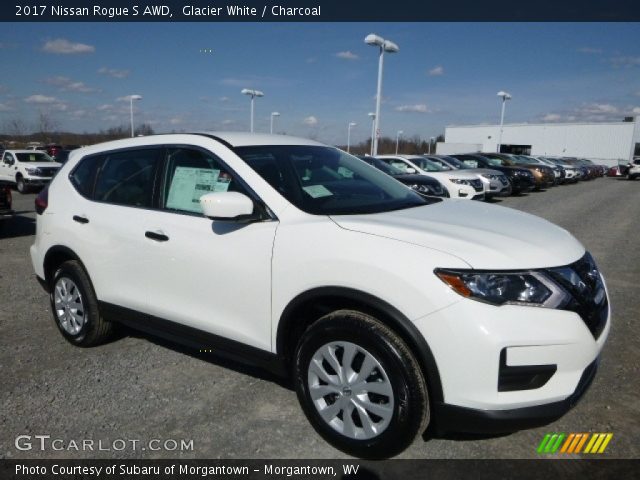 2017 Nissan Rogue S AWD in Glacier White