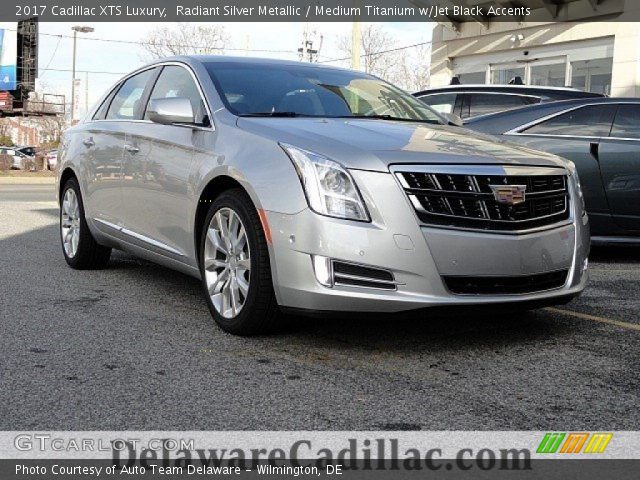 2017 Cadillac XTS Luxury in Radiant Silver Metallic