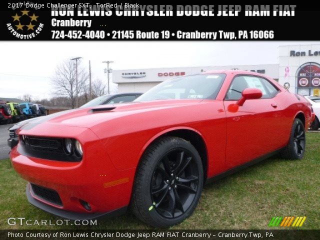 2017 Dodge Challenger SXT in TorRed