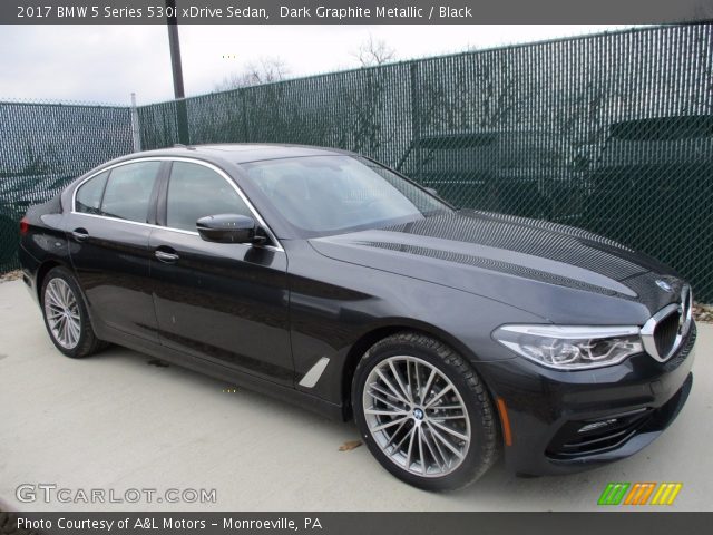 2017 BMW 5 Series 530i xDrive Sedan in Dark Graphite Metallic