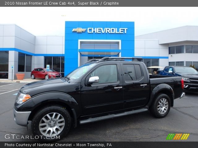 2010 Nissan Frontier LE Crew Cab 4x4 in Super Black