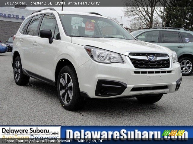 2017 Subaru Forester 2.5i in Crystal White Pearl