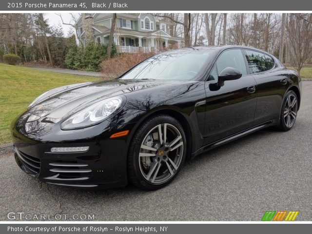 2015 Porsche Panamera 4S in Black