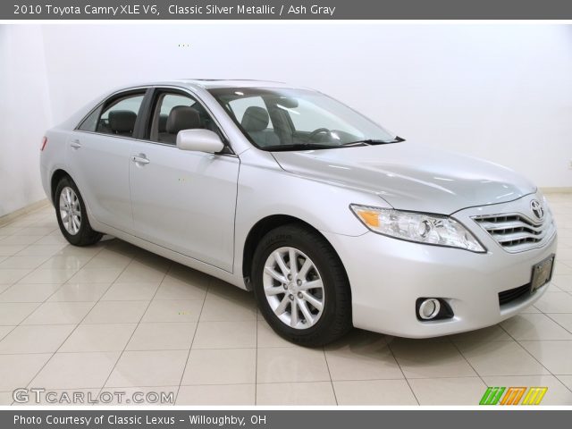 2010 Toyota Camry XLE V6 in Classic Silver Metallic