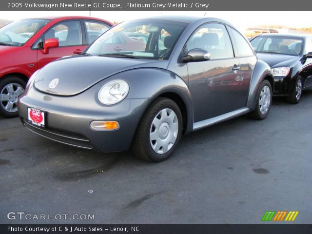 2005 Volkswagen New Beetle GL Coupe in Platinum Grey Metallic