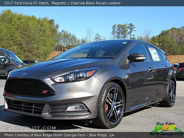 2017 Ford Focus ST Hatch in Magnetic