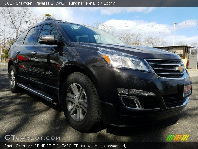 2017 Chevrolet Traverse LT AWD in Tungsten Metallic