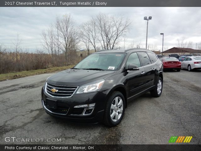 2017 Chevrolet Traverse LT in Tungsten Metallic
