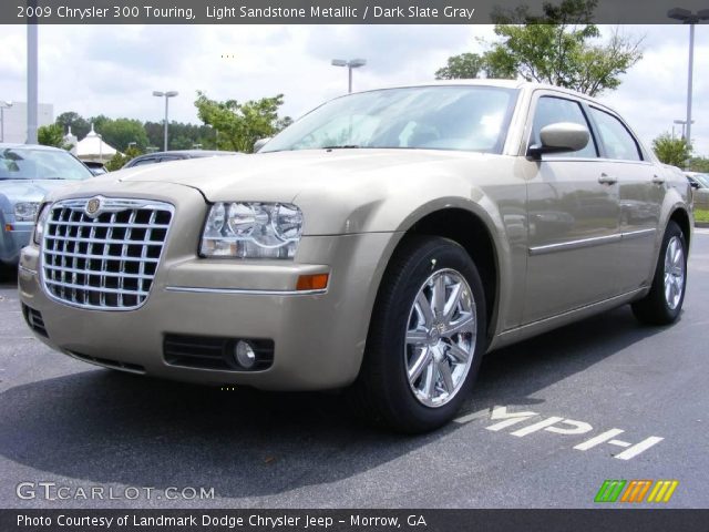 2009 Chrysler 300 Touring in Light Sandstone Metallic