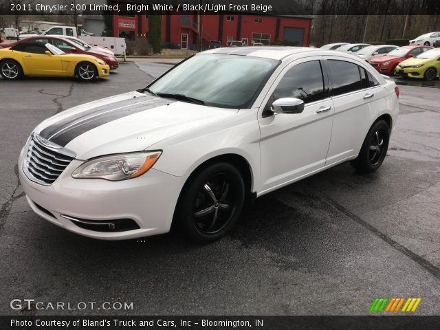 2011 Chrysler 200 Limited in Bright White