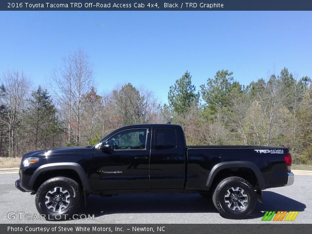 2016 Toyota Tacoma TRD Off-Road Access Cab 4x4 in Black