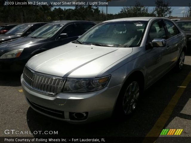 2009 Lincoln MKZ Sedan in Vapor Silver Metallic