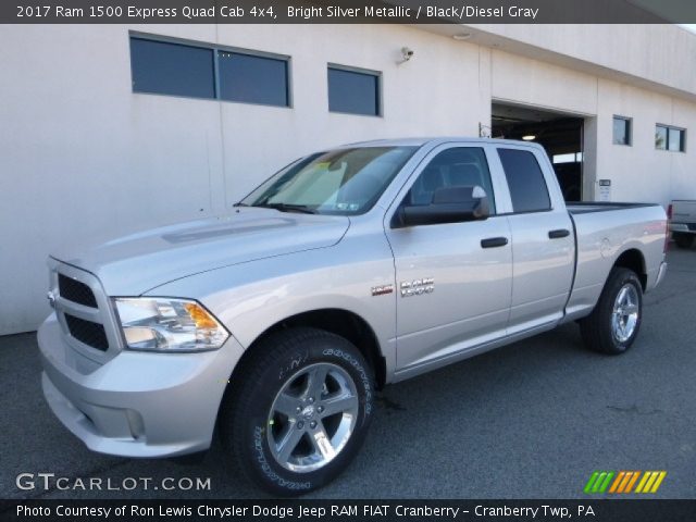 2017 Ram 1500 Express Quad Cab 4x4 in Bright Silver Metallic