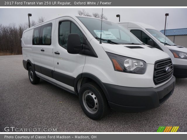 2017 Ford Transit Van 250 LR Regular in Oxford White