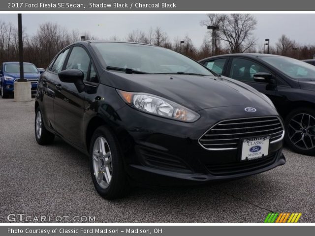 2017 Ford Fiesta SE Sedan in Shadow Black