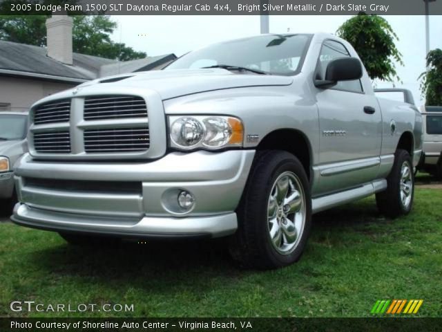 2005 Dodge Ram 1500 SLT Daytona Regular Cab 4x4 in Bright Silver Metallic