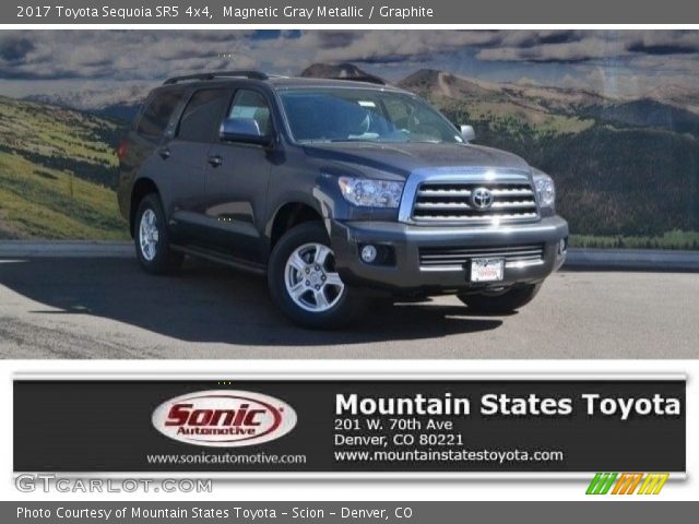 2017 Toyota Sequoia SR5 4x4 in Magnetic Gray Metallic