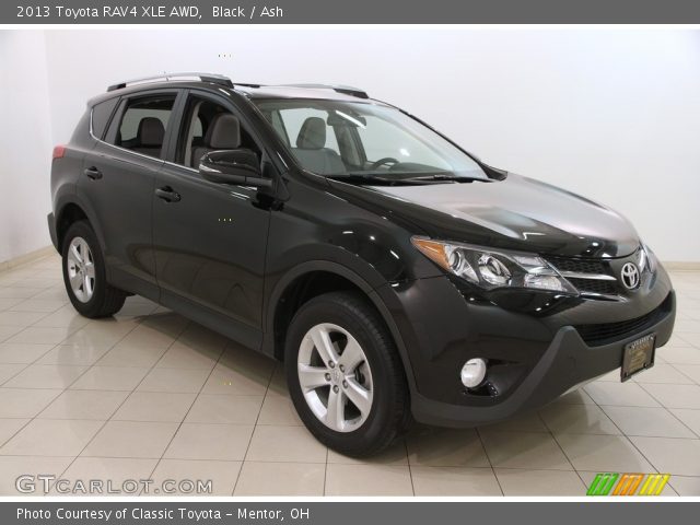 2013 Toyota RAV4 XLE AWD in Black
