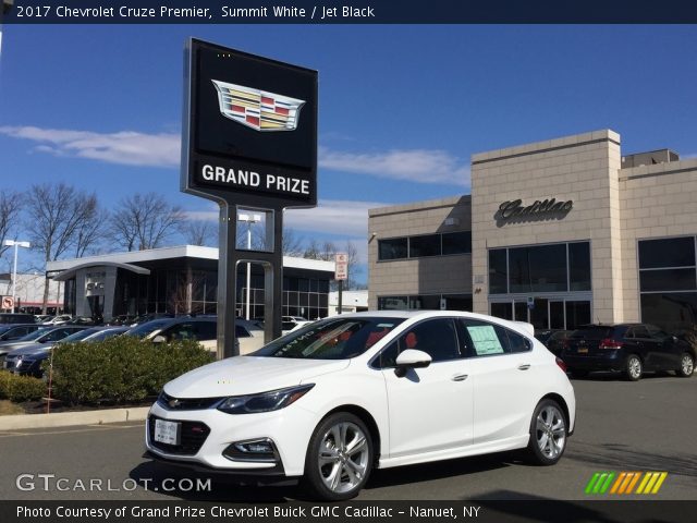 2017 Chevrolet Cruze Premier in Summit White