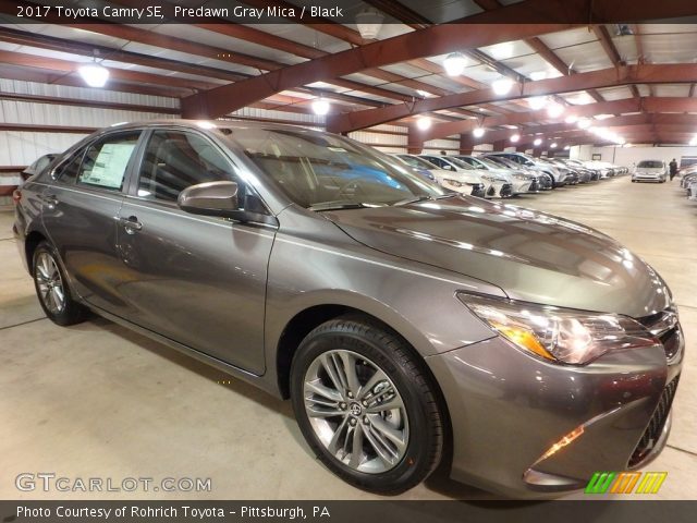 2017 Toyota Camry SE in Predawn Gray Mica