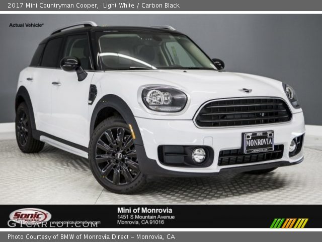 2017 Mini Countryman Cooper in Light White