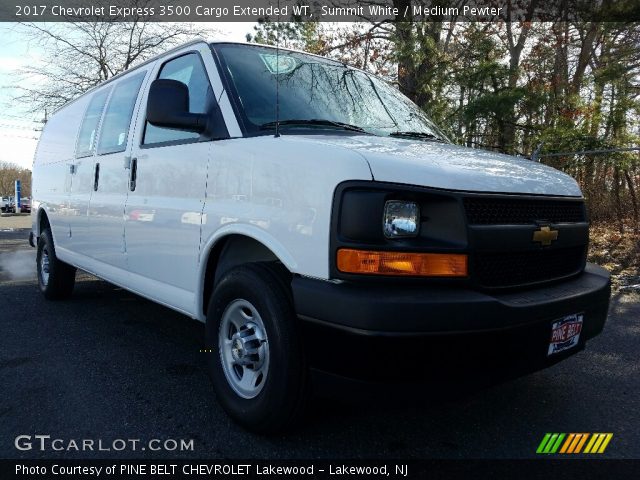 2017 Chevrolet Express 3500 Cargo Extended WT in Summit White