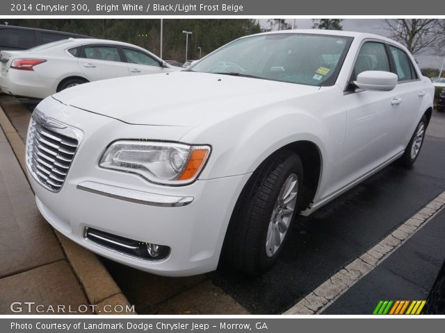 2014 Chrysler 300  in Bright White