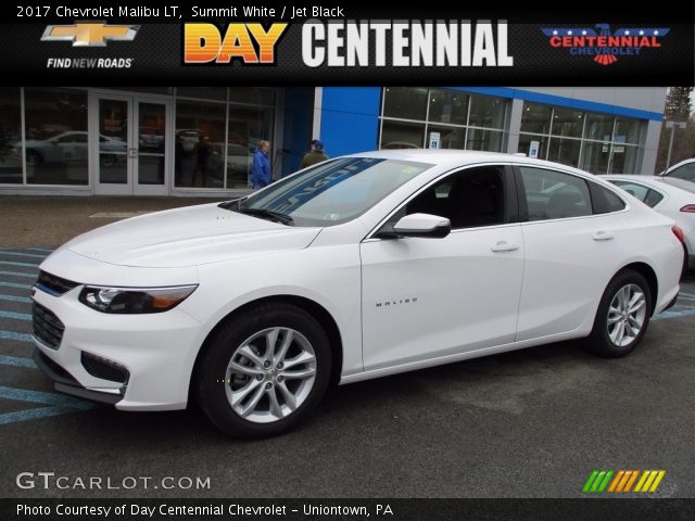 2017 Chevrolet Malibu LT in Summit White