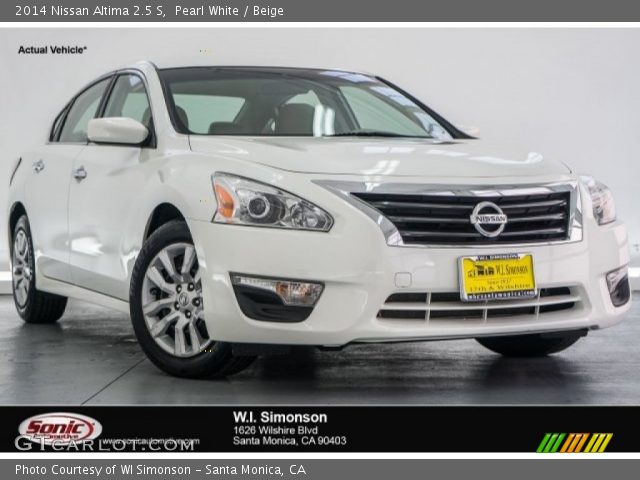 2014 Nissan Altima 2.5 S in Pearl White