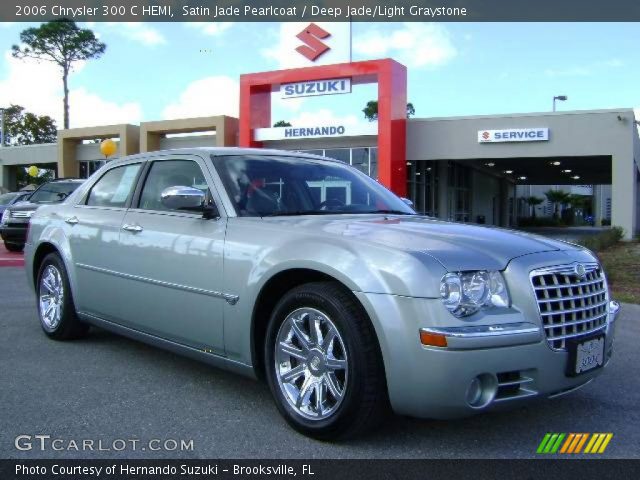 2006 Chrysler 300 C HEMI in Satin Jade Pearlcoat