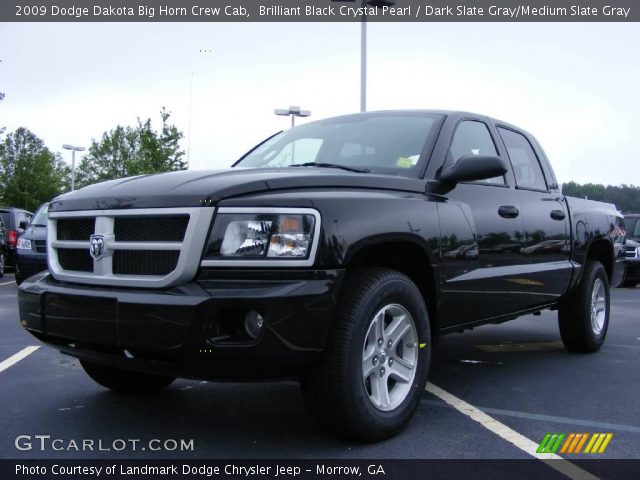 2009 Dodge Dakota Big Horn Crew Cab in Brilliant Black Crystal Pearl