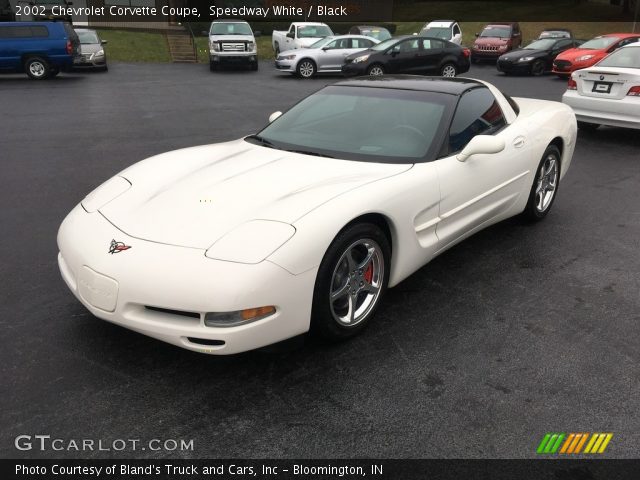 2002 Chevrolet Corvette Coupe in Speedway White