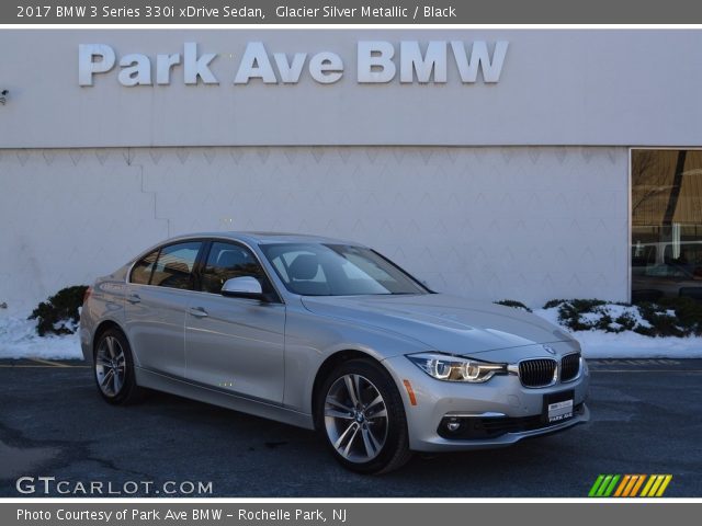 2017 BMW 3 Series 330i xDrive Sedan in Glacier Silver Metallic