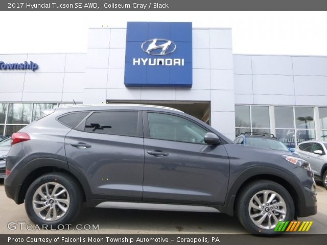 2017 Hyundai Tucson SE AWD in Coliseum Gray