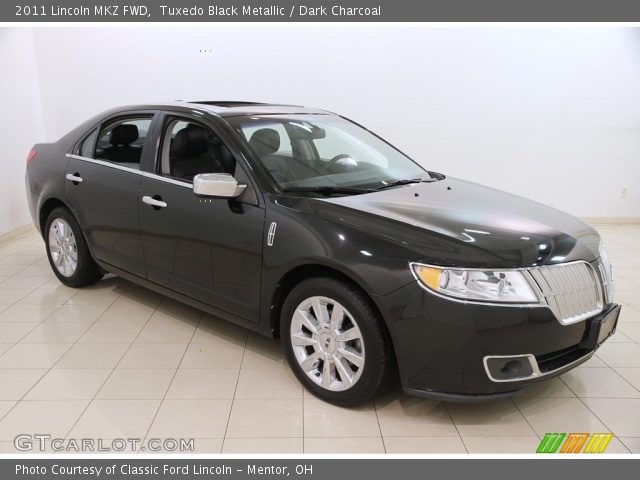 2011 Lincoln MKZ FWD in Tuxedo Black Metallic