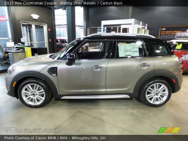 2017 Mini Countryman Cooper in Melting Silver Metallic