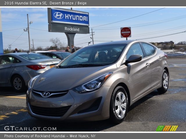 2016 Hyundai Elantra SE in Desert Bronze