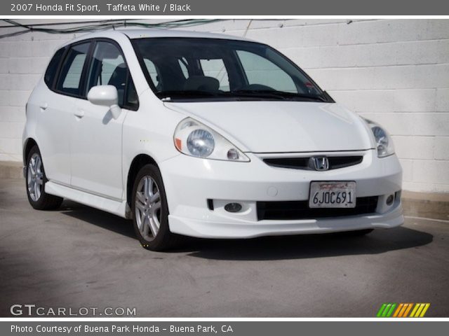 2007 Honda Fit Sport in Taffeta White