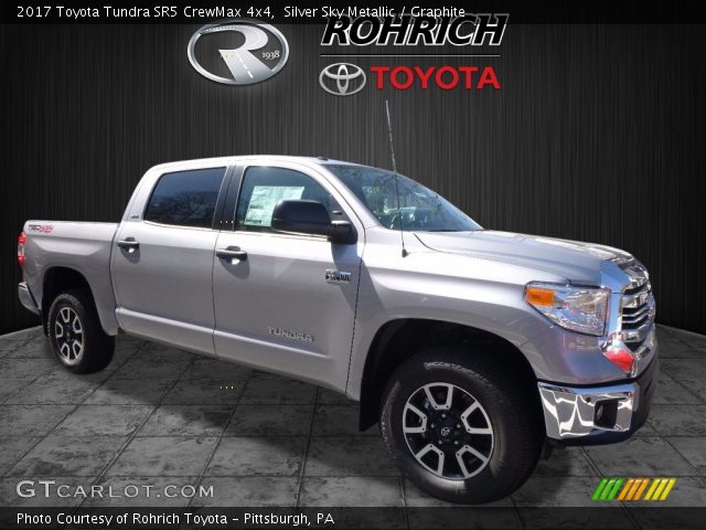 2017 Toyota Tundra SR5 CrewMax 4x4 in Silver Sky Metallic