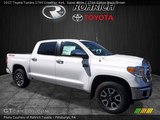 2017 Toyota Tundra 1794 CrewMax 4x4 in Super White