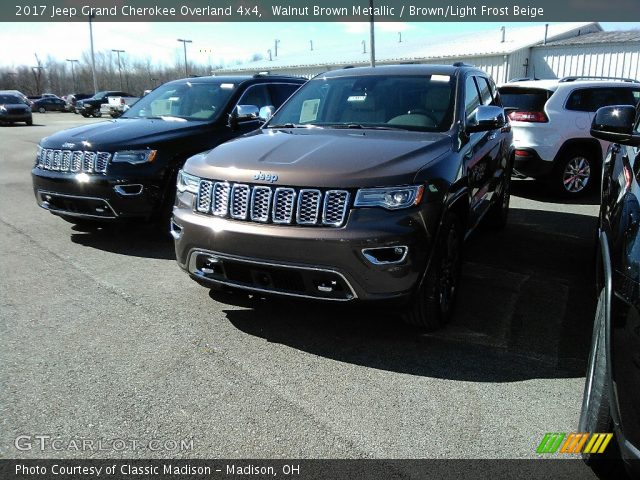 2017 Jeep Grand Cherokee Overland 4x4 in Walnut Brown Metallic
