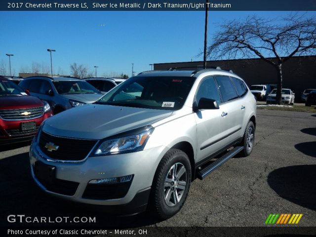 2017 Chevrolet Traverse LS in Silver Ice Metallic